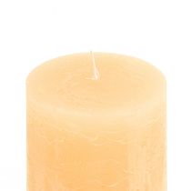 daiktų Žvakės Abrikosų šviesios vienspalvės stulpinės žvakės 85×120mm 2vnt